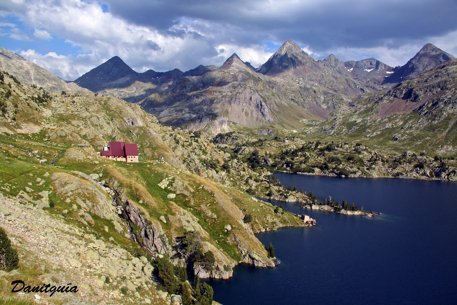 Trekking y Rutas de montaña en Pirineos / LA SENDA DE LOS LAGOS